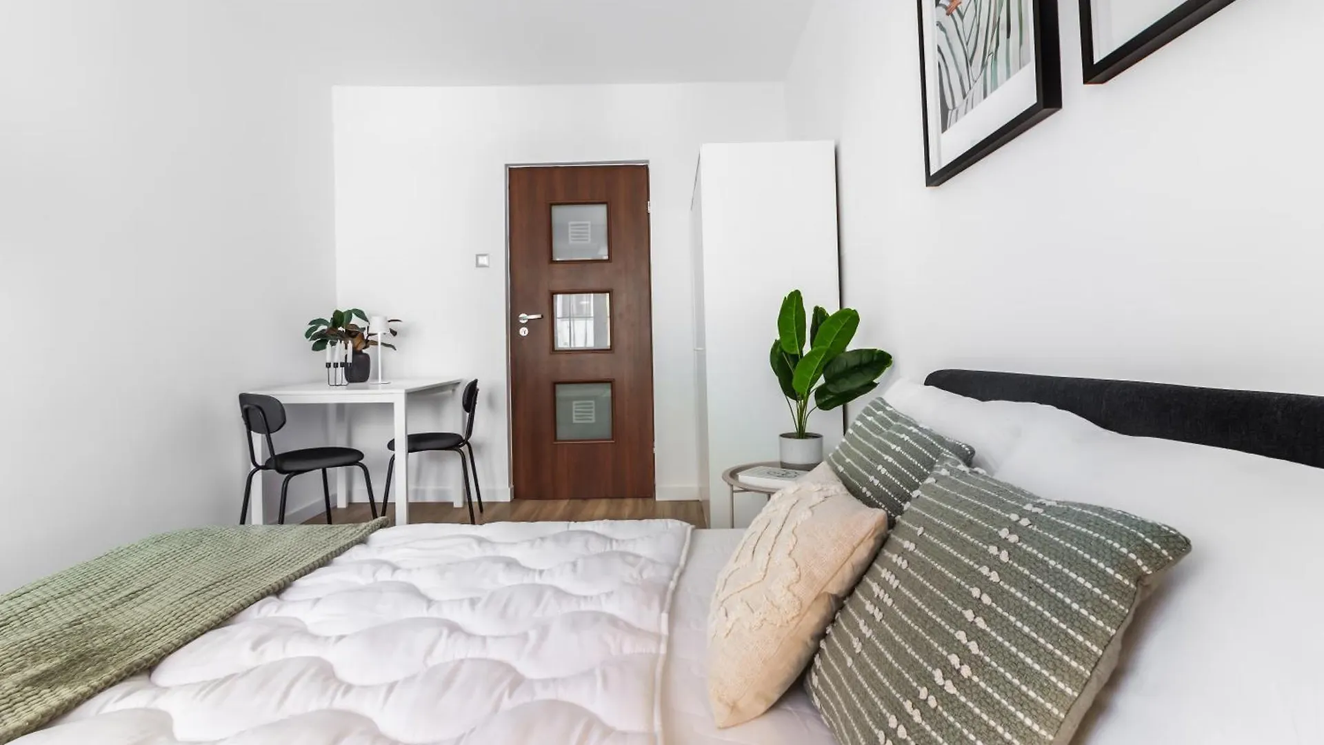 Old Town Rynek Citystay Ul Wiezienna Breslavia Appartamento